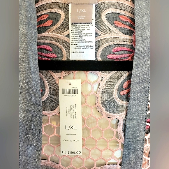 Chico's Embroidered Scalloped-Hem Kimono Jacket Size L/XL Pink/Grey/Silver NWT - Picture 5 of 6